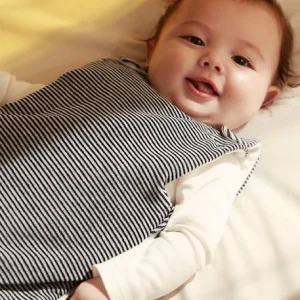 mode pas chere Gigoteuse Marinière En Velours De Coton Bio PETIT BATEAU Marine – Petit Bateau 9